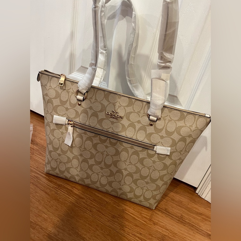 Brand New Coach Tote